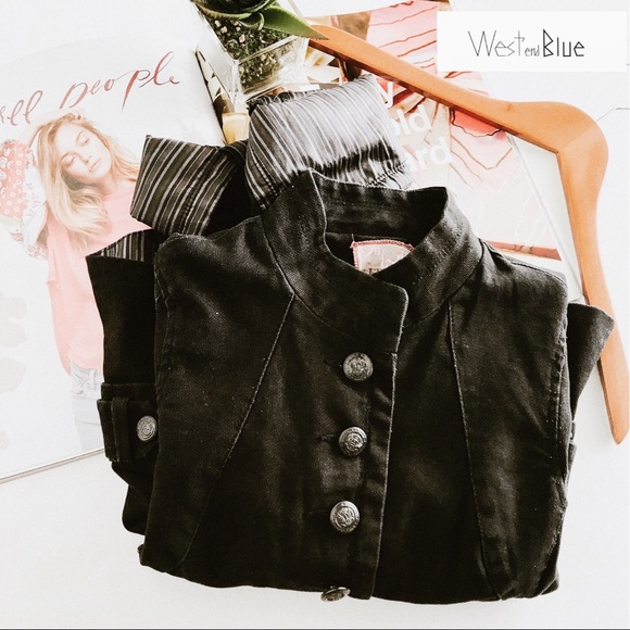 Free People Jackets & Blazers - •FREE PEOPLE• Military blazer